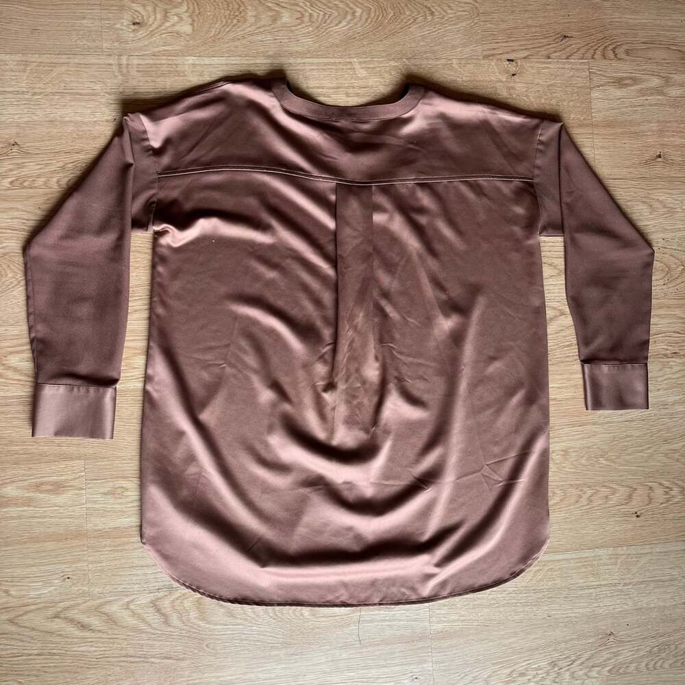 Lysse New York Satin V-Neck Long Sleeve Blouse Size XL Brown - Picture 7 of 9